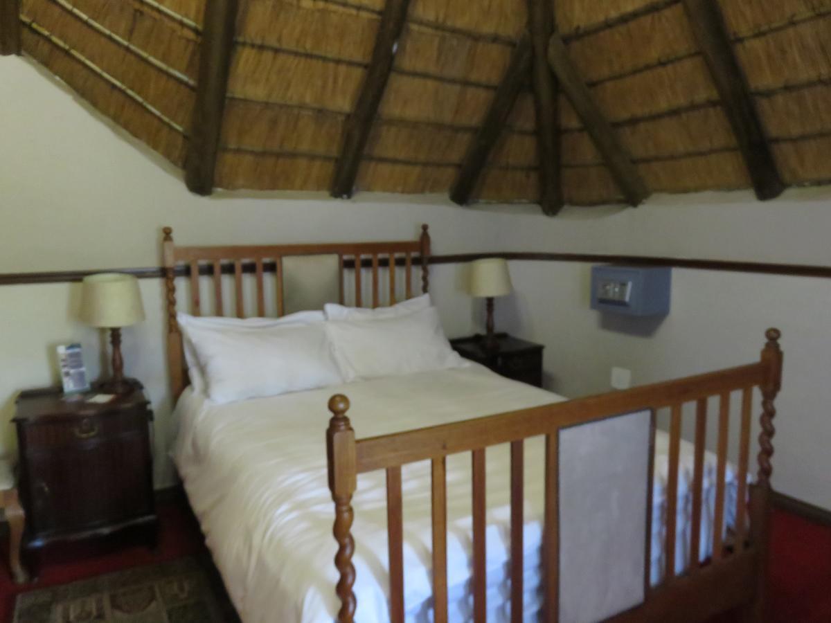 Meerhof Lodge Hartbeespoort Exterior photo