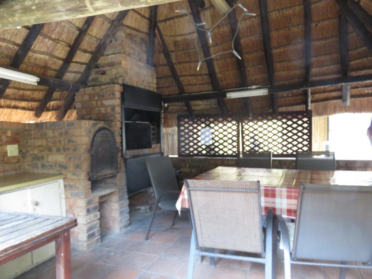 Meerhof Lodge Hartbeespoort Exterior photo